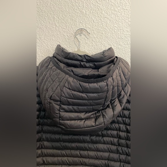 Michael Kors Packable Down Jacket with Detachable Hoodie XL - Picture 4 of 9